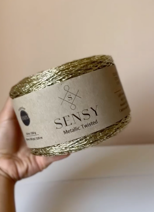 Sensy'nin Metalik İpliklerini Kullanarak Süper Kolay Anahtarlık Nasıl Yapılır?