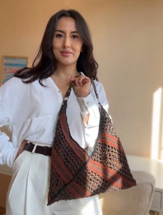 Sensy'nin Şık ve Kolay İplikleriyle El İşi Tek Parça Çanta Yapımı
