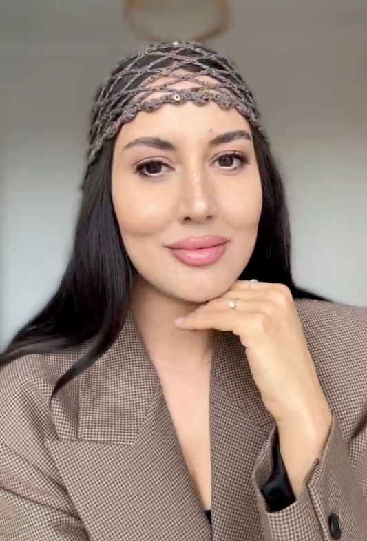 Sensy'nin Brown Shine İpliğini Kullanarak Kendin Yap Saç Aksesuarı Yapımı