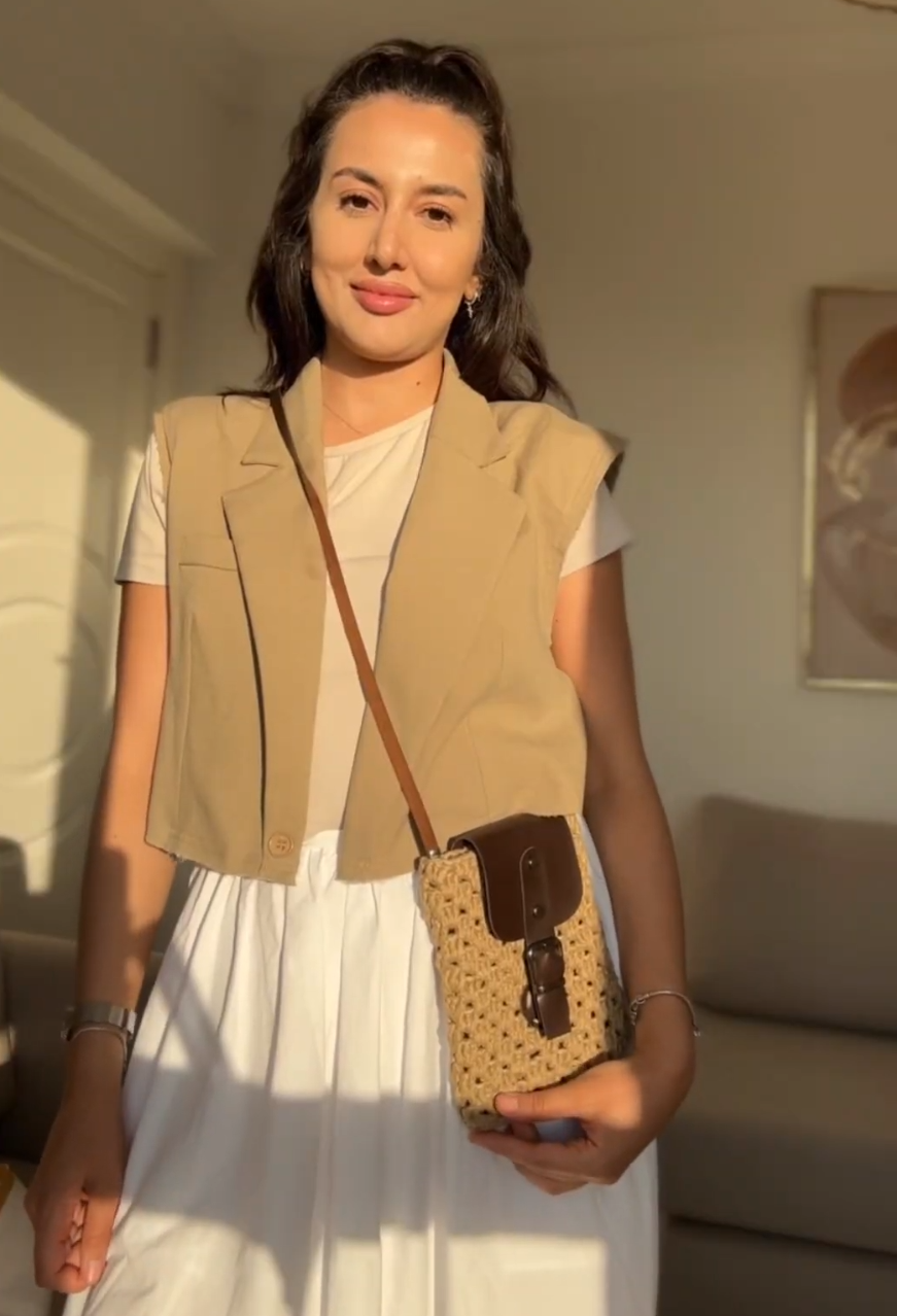 Sensy'nin Softee Raffia İpini (Latte Rengi) Kullanarak Şık Bir Çanta Nasıl Örülür?