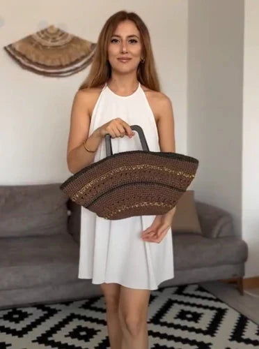 Bir Çantaya İnce, Pürüzsüz ve Parlak Bir Detay Nasıl Verilir